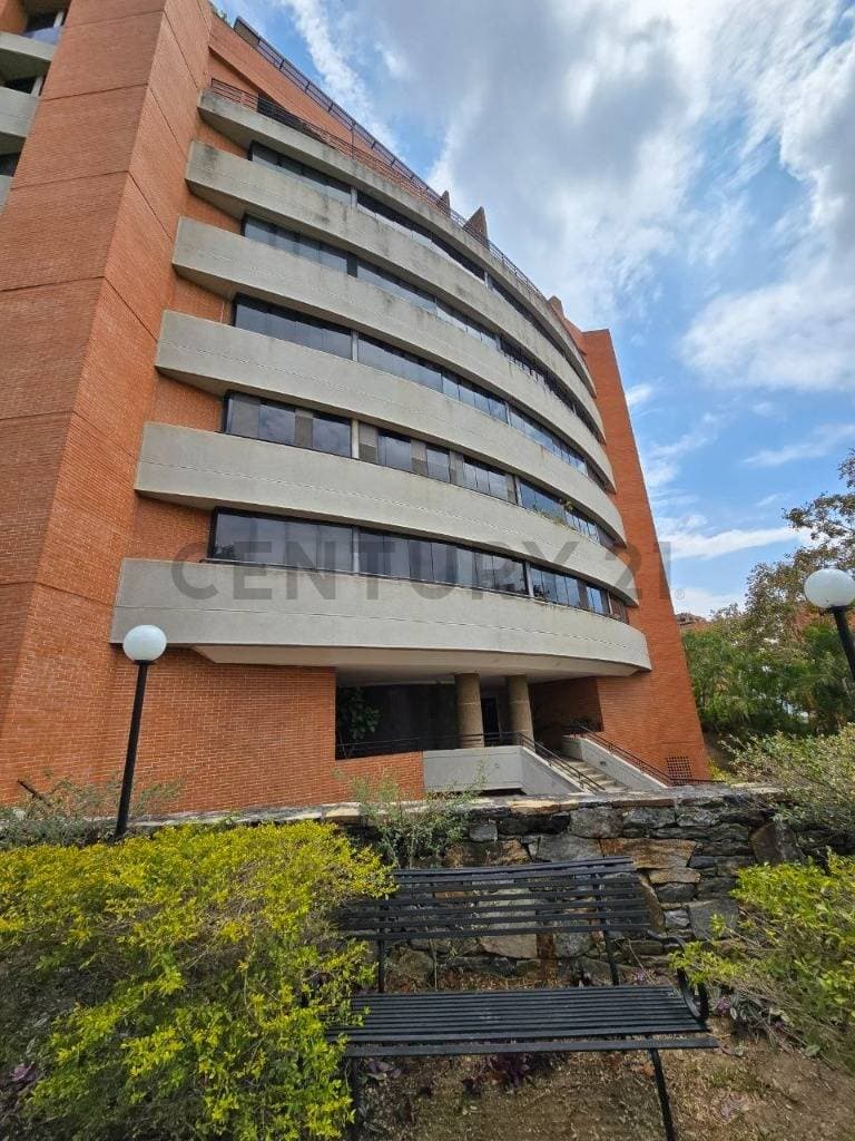 Espectacular Penthouse Triplex en Alquiler Frente al Colegio Henry Clay, Los Samanes