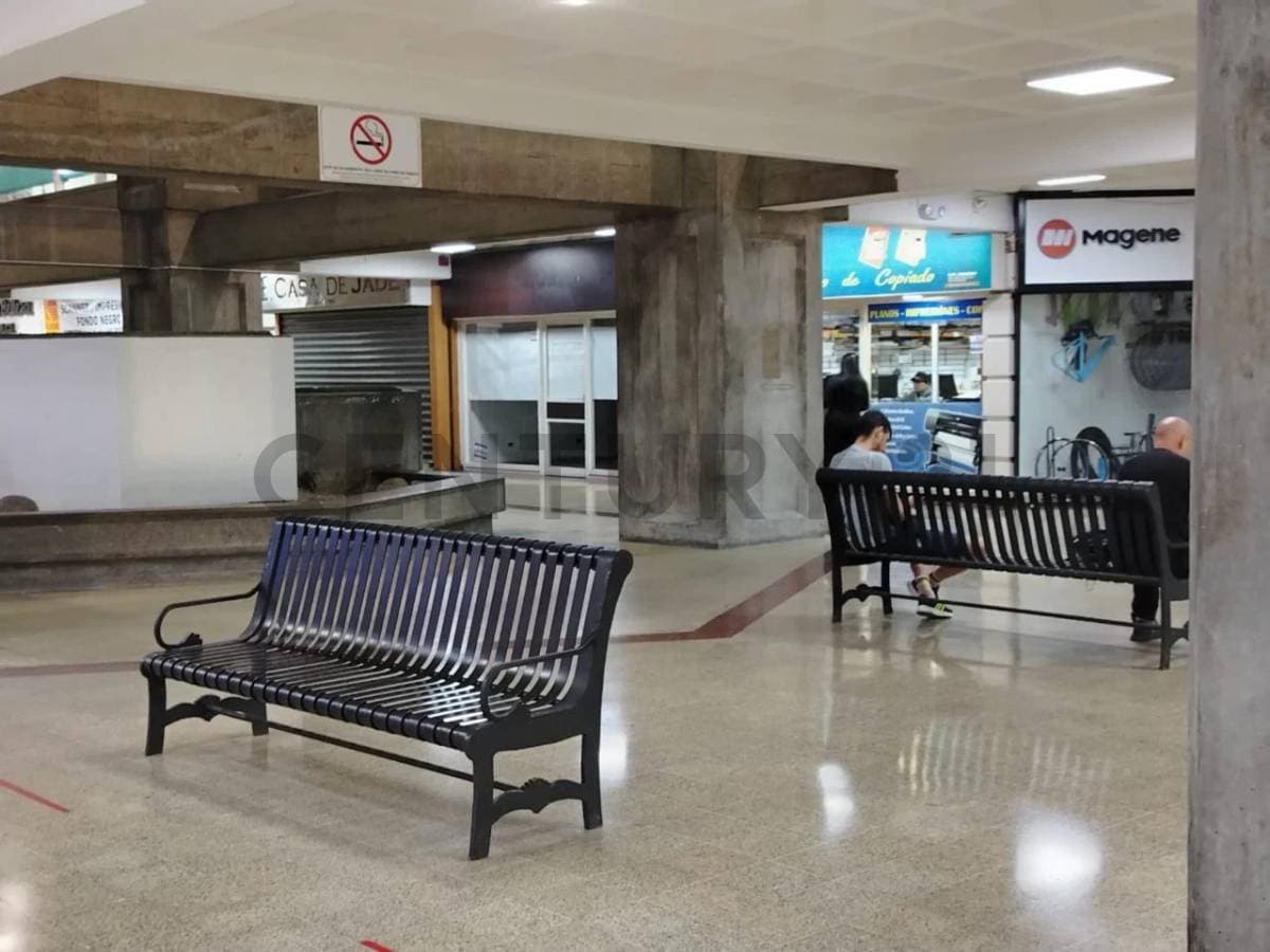 Excelente Oportunidad: Local Comercial en Alquiler en Los Palos Grandes, Chacao