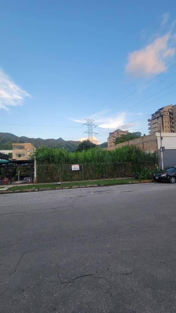 Terreno en Alquiler en Mañongo: Ideal para Negocio o Desarrollo en Zona Estratégica de Naguanagua