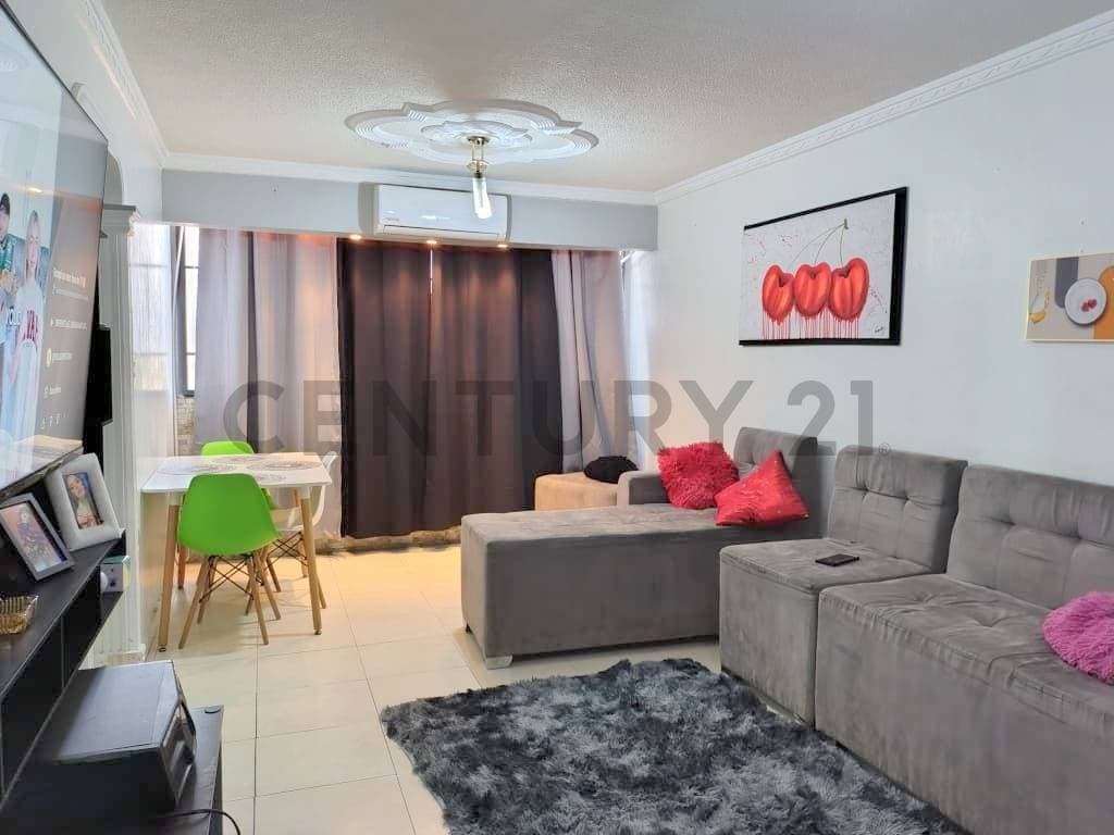 Apartamento Moderno y Acogedor en Parque Valencia, Valencia - ¡Oportunidad Única!