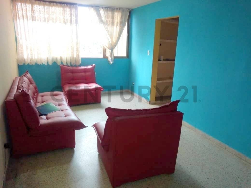 Apartamento Amoblado en Alquiler en Parque Valencia, Valencia - ¡Comodidad y Ubicación!