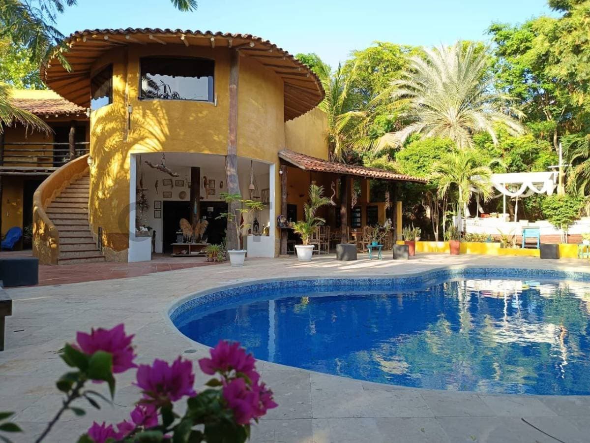 Exclusiva Posada Activa en Venta en El Yaque, Isla de Margarita: ¡Tu Oportunidad de Inversión!