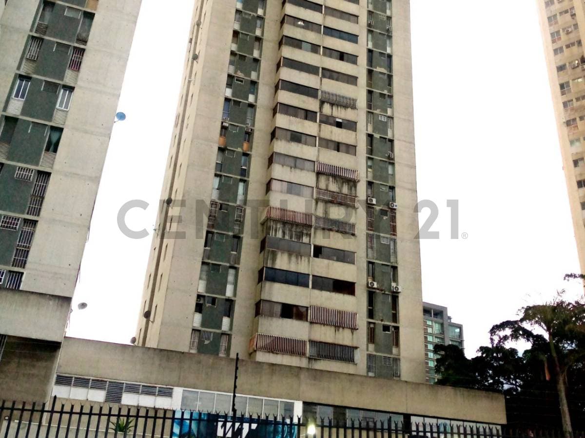 Oportunidad Única: Apartamento Listo para Habitar en Los Dos Caminos, Caracas