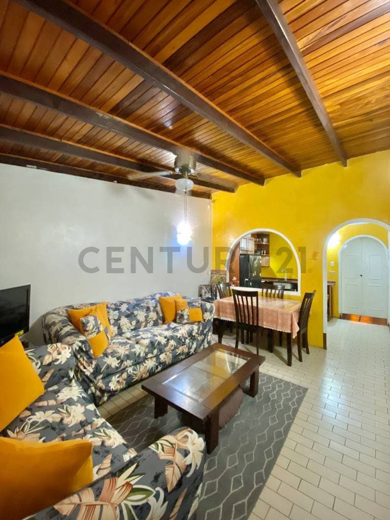 ¡Oportunidad Única! Acogedora Casa en Venta en La Arboleda, Porlamar - Isla de Margarita