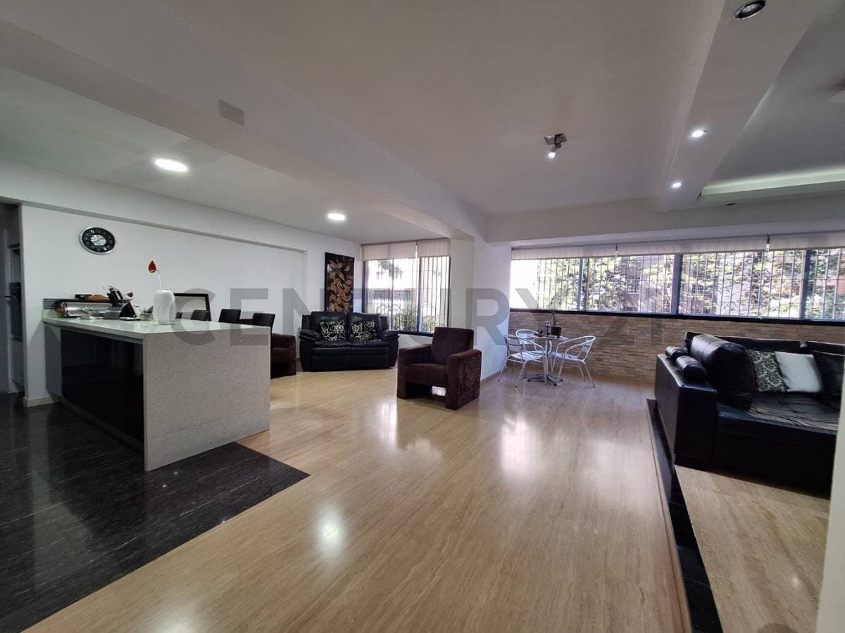 Espectacular Apartamento Amoblado en Alquiler en Terrazas del Ávila, Caracas