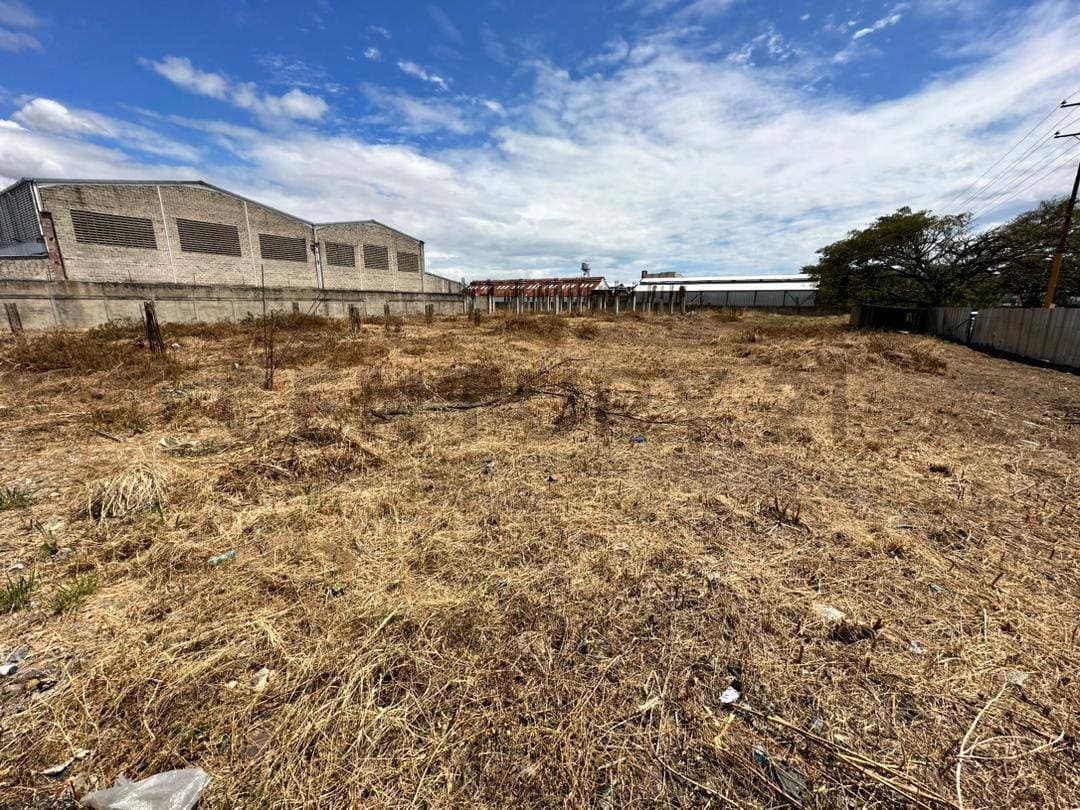 Terreno Industrial Estratégico en Venta en Valencia, Carabobo - ¡Gran Oportunidad de Inversión!